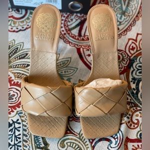 Vince Camuto Brelanie mules